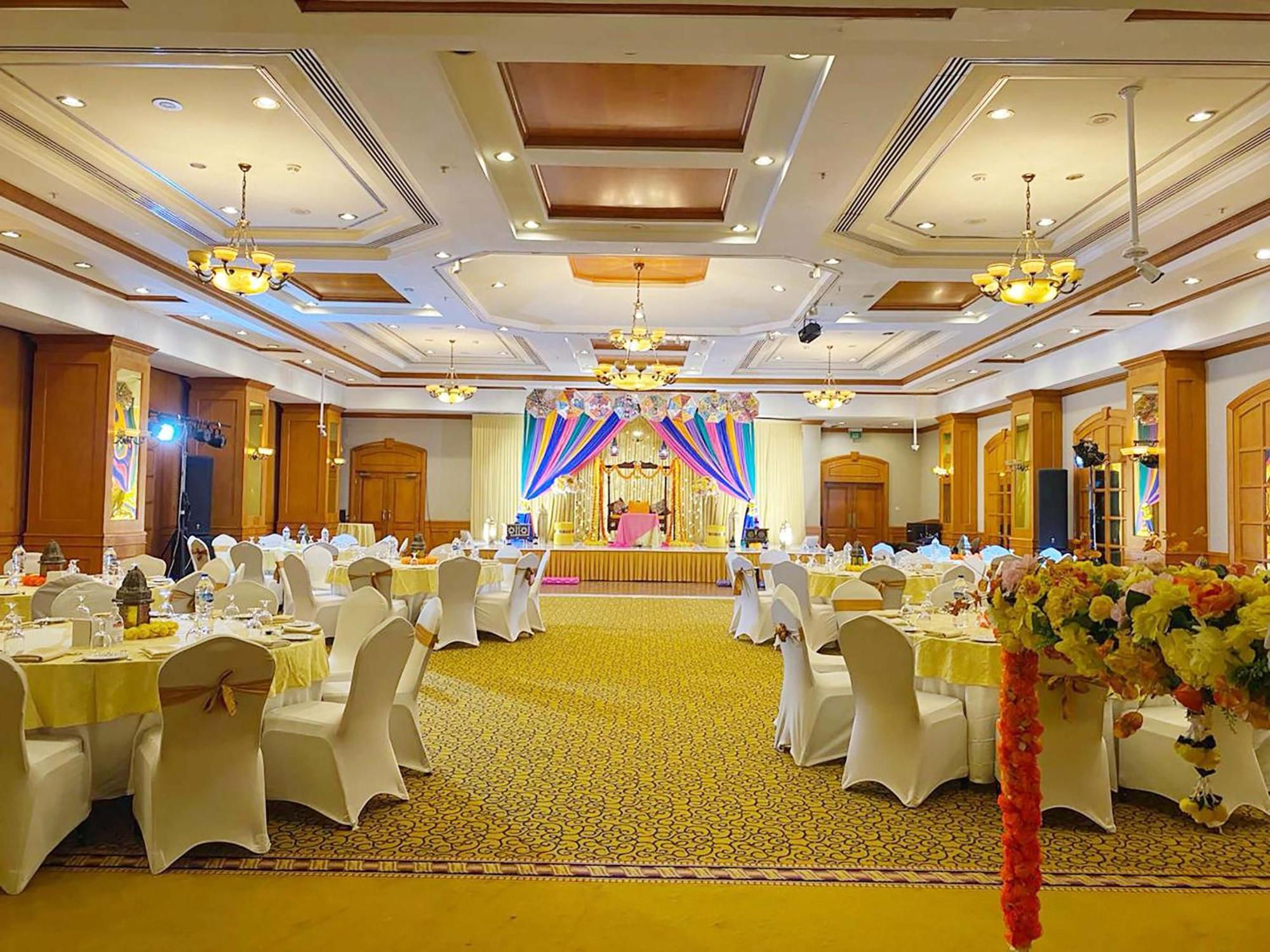 Knight Castle Hotel - Formerly Known As Carlton Palace Hotel Dubai Buitenkant foto