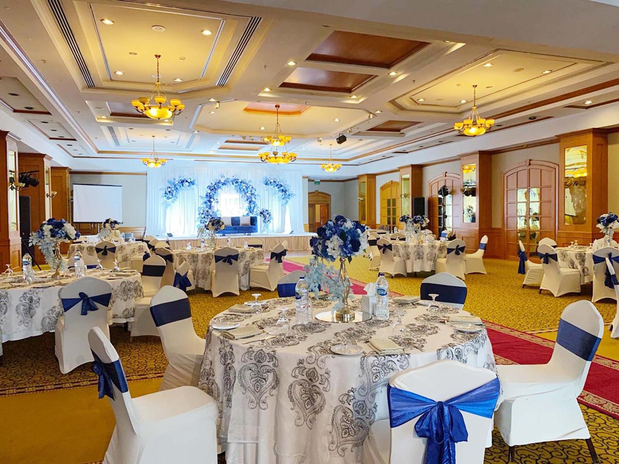 Knight Castle Hotel - Formerly Known As Carlton Palace Hotel Dubai Buitenkant foto
