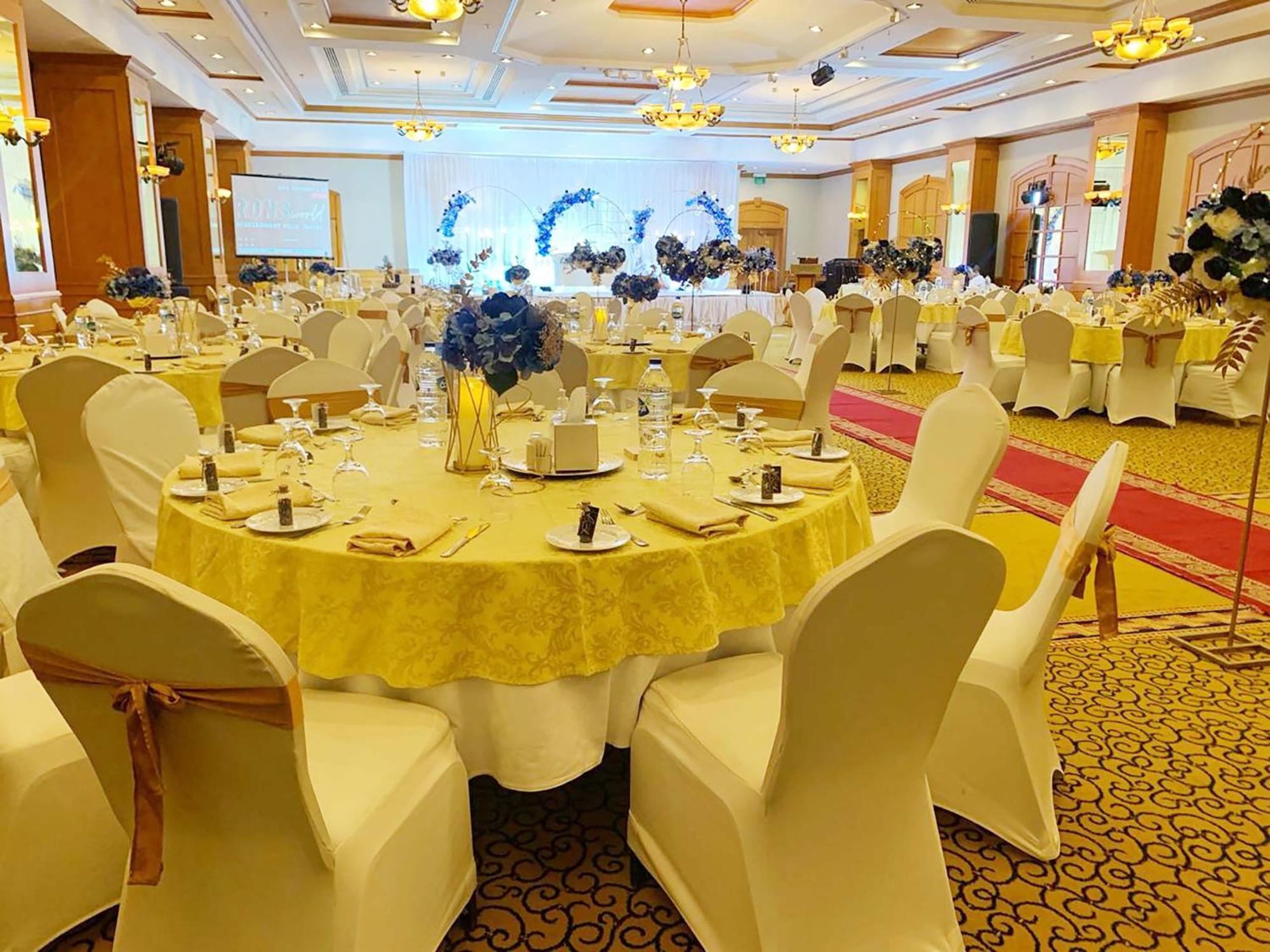 Knight Castle Hotel - Formerly Known As Carlton Palace Hotel Dubai Buitenkant foto